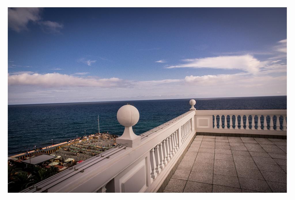 Apartahotel Lido