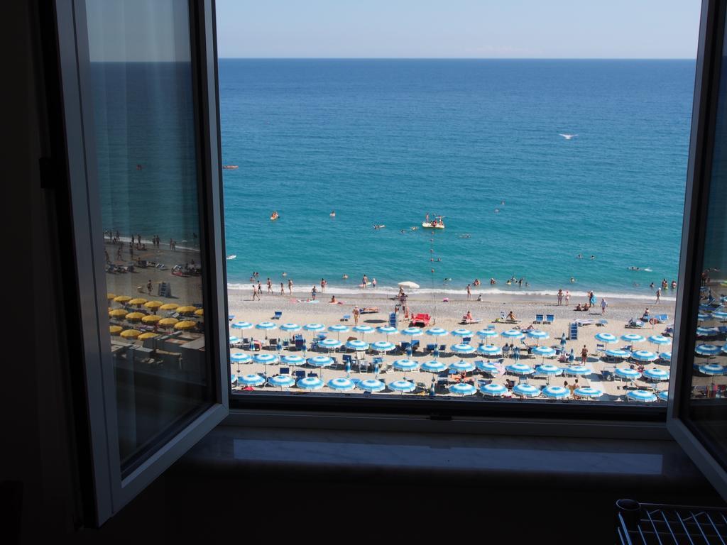 Lido 4* Finale Ligure