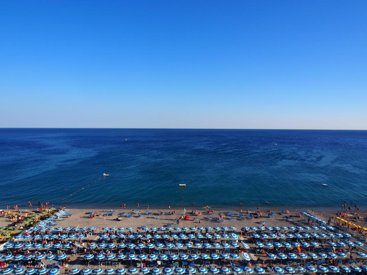 Lido 4* Finale Ligure