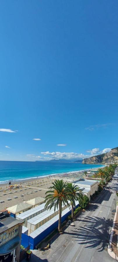 Lido 4*