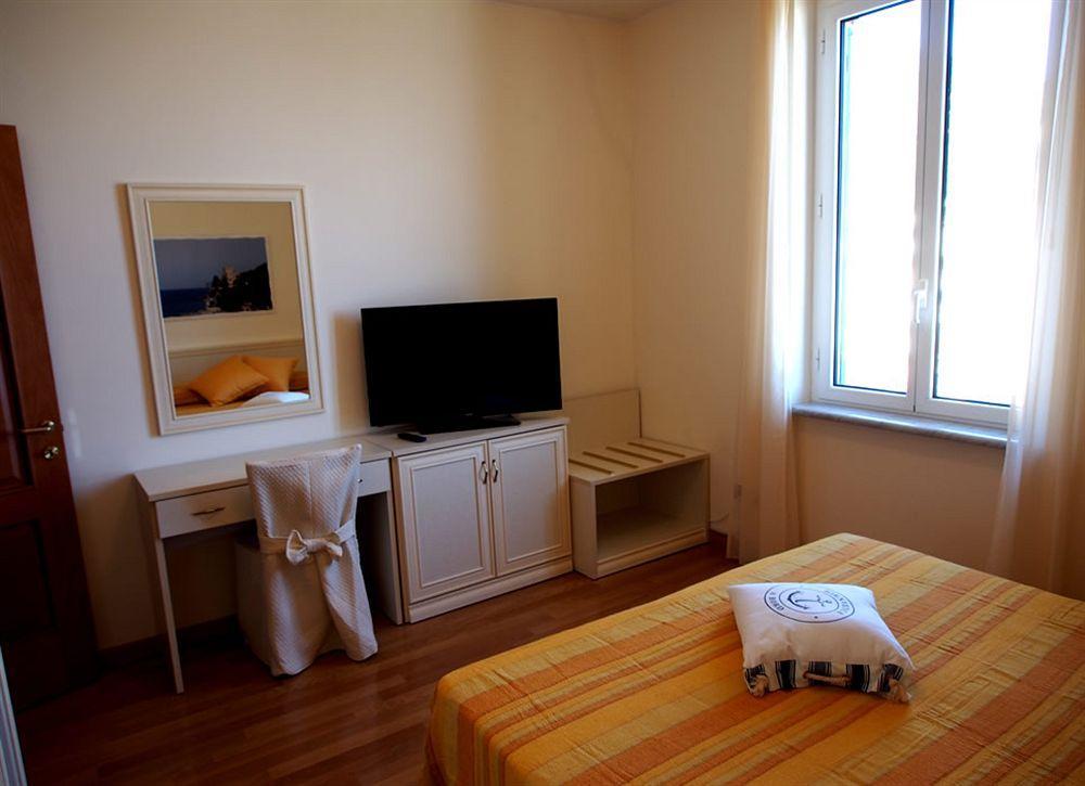 Lido Aparthotel Finale Ligure